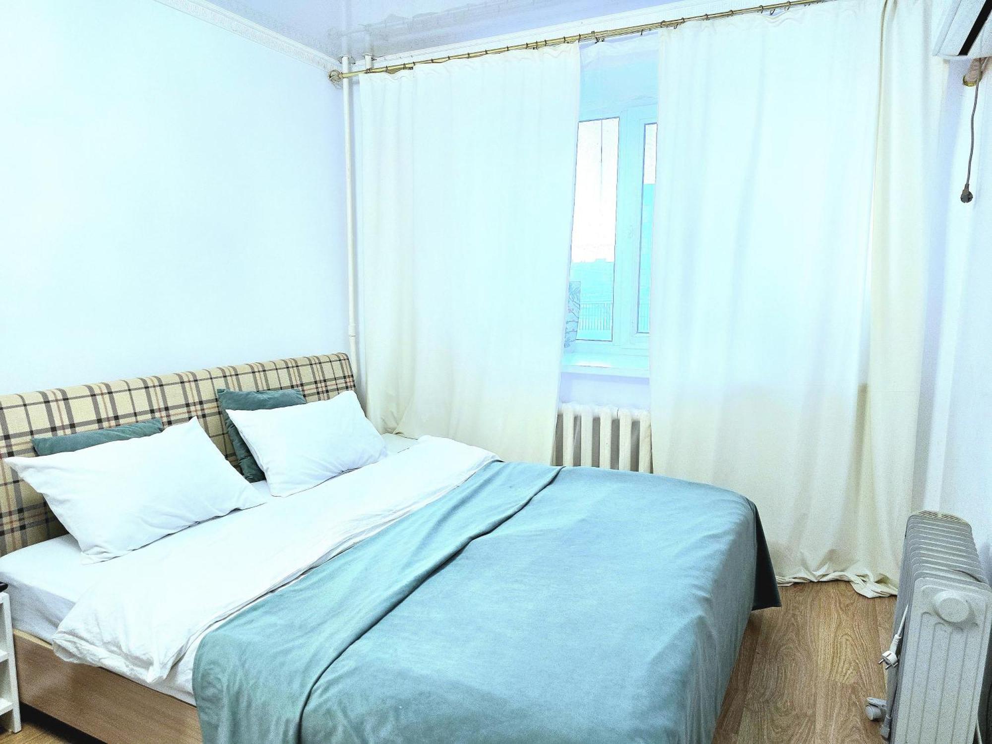 Двухкомнатная "Аэропорт Астана" Appartement Buitenkant foto
